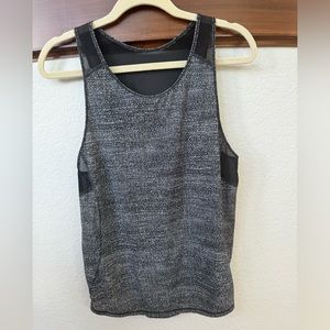 Lulu Lemon size 8